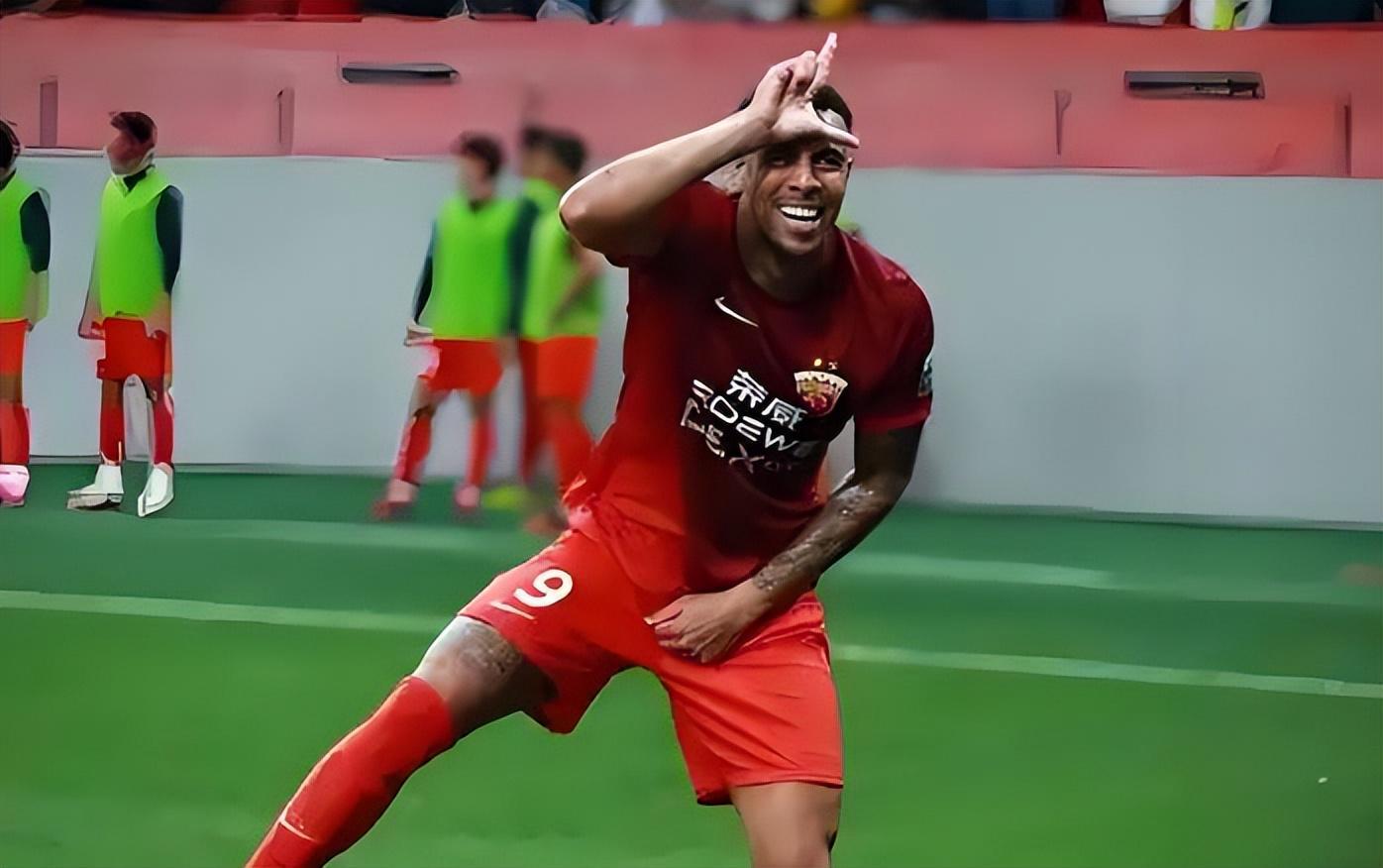 kaiyun-上港功勋外援1月16日官宣发声!正式告别俱乐部,已现身新东家