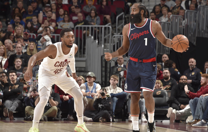 开云注册入口-哈登否认主动申请交易：感谢快船管理层 期待联手米切尔冲冠|詹姆斯·哈登|骑士|运动员发声|洛杉矶快船队|克利夫兰骑士队_新浪体育_新浪新闻