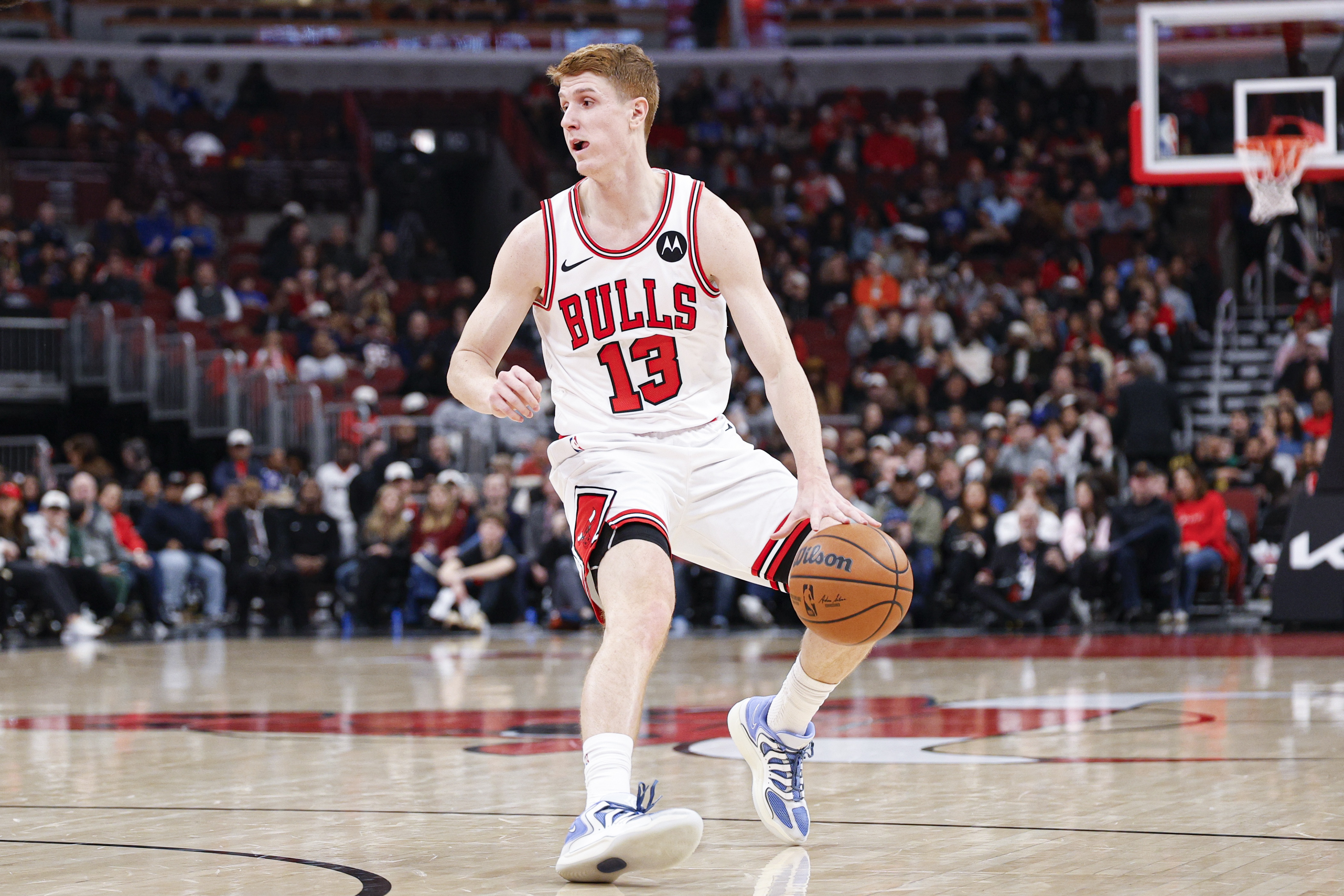 开云体育-森林狼为追字母哥清理空间 公牛换来艾维&amp;康利后怀特也将离队？