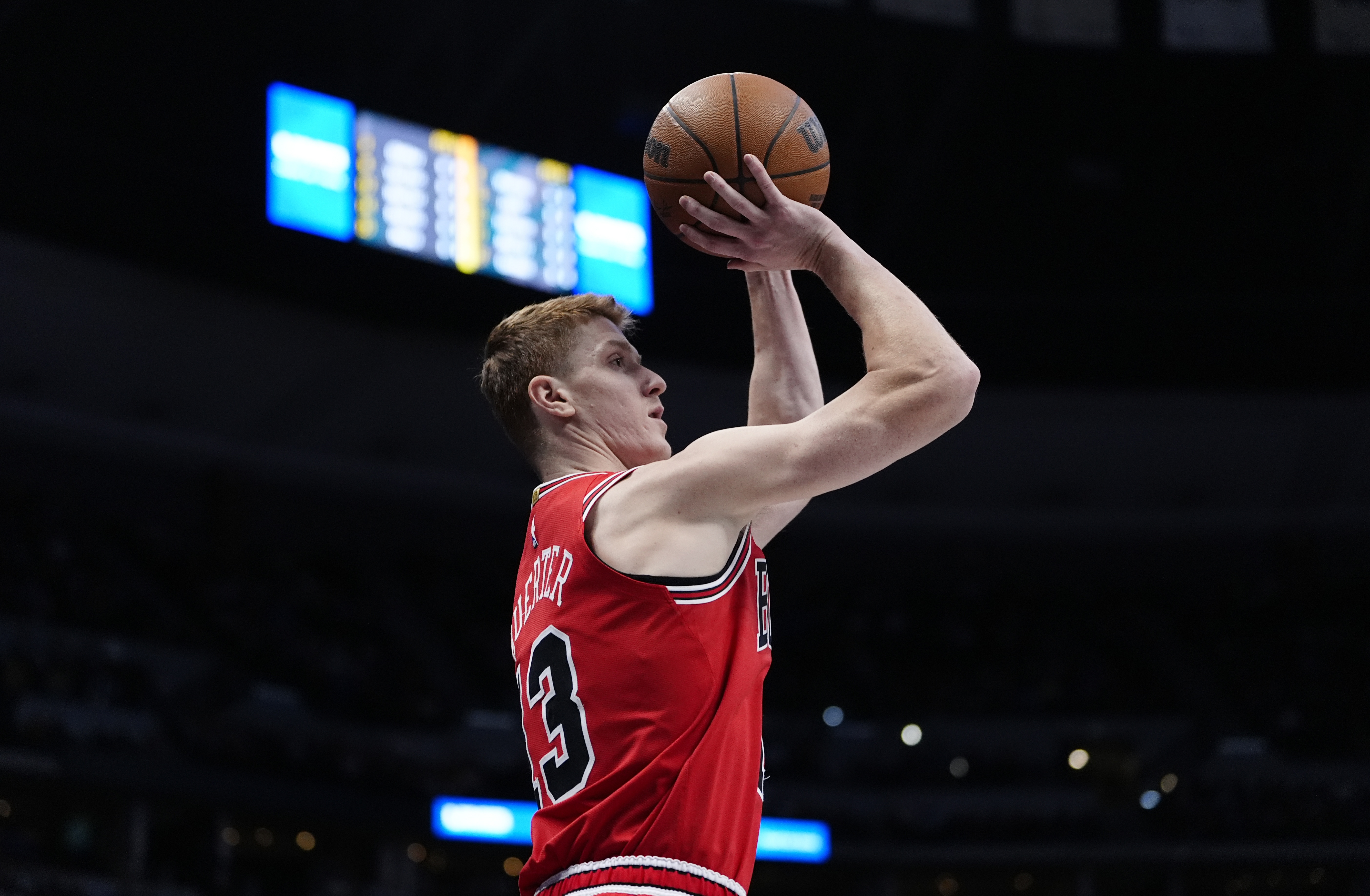 开云体育-森林狼为追字母哥清理空间 公牛换来艾维&amp;康利后怀特也将离队？