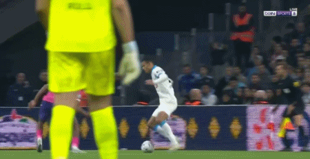 开云官网-90分钟战报：马赛2-2图卢兹双方进入点球大战，格林伍德点射