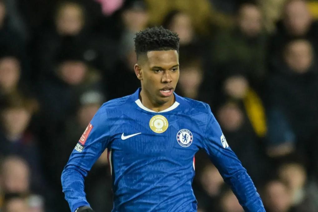 埃斯特旺：家人和其他俱乐部有接触，但真正吸引我的是切尔西