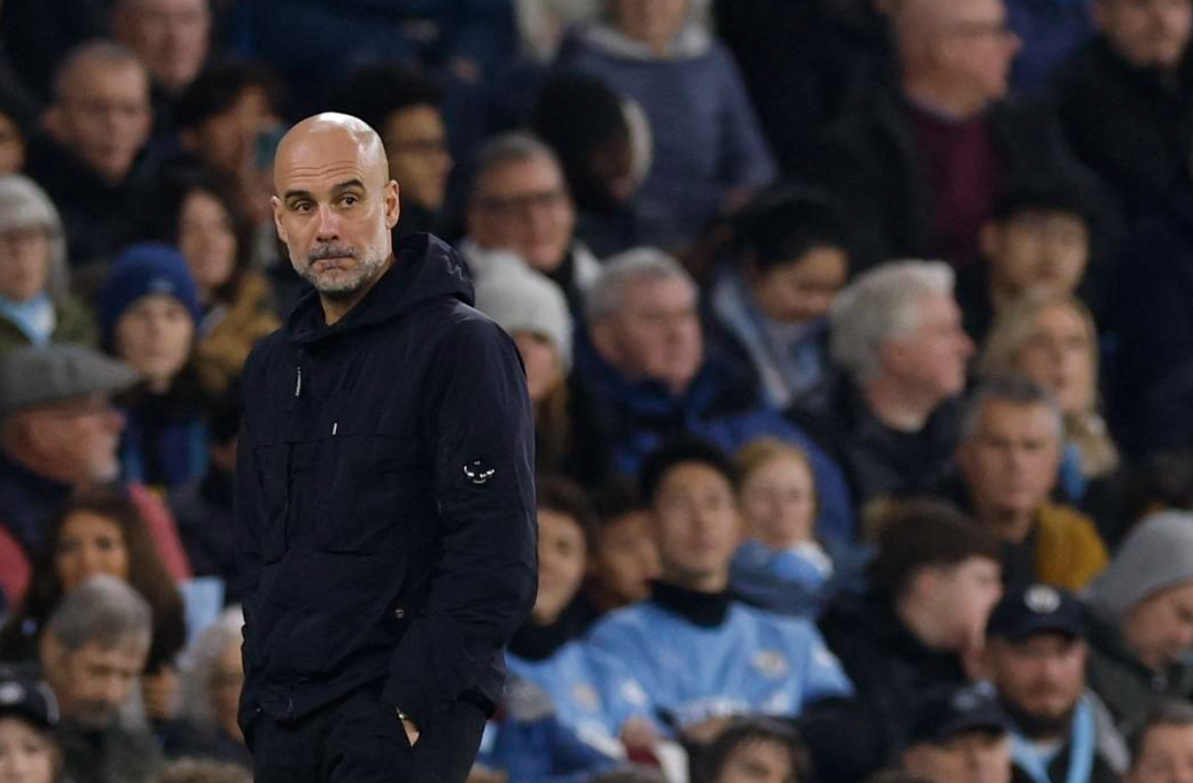 一场2-2，改变英超争冠格局，瓜迪奥拉气炸了：争冠形势恶化