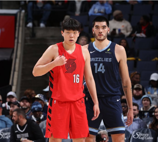 开云-赛季报销！灰熊官宣：周志豪成功接受脚踝手术 缺席剩余比赛